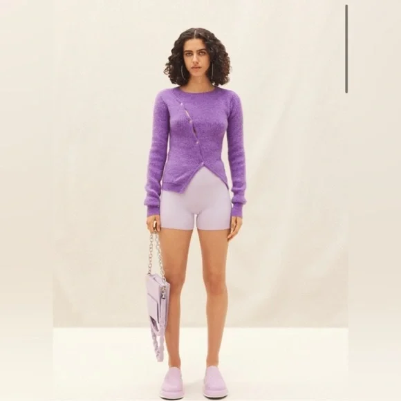 Jacquemus La Maille Pau Purple Alpaca Wool Asymmetrical Button Sweater Size 38 - Picture 4 of 11